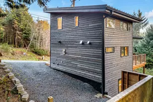 696 N Spruce St, Cannon Beach, OR 97110 - Photo 6