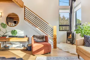 696 N Spruce St, Cannon Beach, OR 97110 - Photo 24