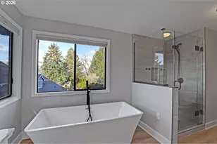 2925 SW Luradel Ln, Portland, OR 97219 - Photo 16