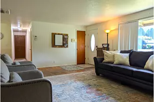 76501 Portal Dr, Oakridge, OR 97463 - Photo 4