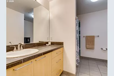 726 NW 11th Ave #104, Portland, OR 97209 - Photo 22