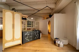 1420 NW Lovejoy St, Portland, OR 97209 - Photo 14