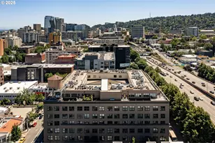 1420 NW Lovejoy St, Portland, OR 97209 - Photo 28