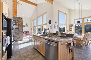 3440 NE 40th Ct, Neotsu, OR 97364 - Photo 6