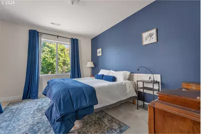 1027 NE Hancock St, Portland, OR 97212 - Photo 32