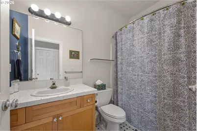 1027 NE Hancock St, Portland, OR 97212 - Photo 34