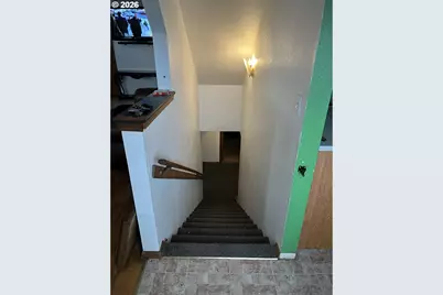 521 N Birch St, Coquille, OR 97423 - Photo 10