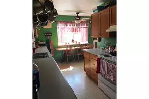 521 N Birch St, Coquille, OR 97423 - Photo 6