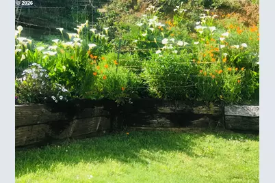 521 N Birch St, Coquille, OR 97423 - Photo 16