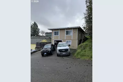 521 N Birch St, Coquille, OR 97423 - Photo 2