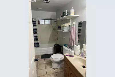 521 N Birch St, Coquille, OR 97423 - Photo 8