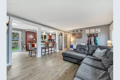 805 S King St, Seaside, OR 97138 - Photo 8