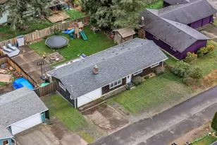 805 S King St, Seaside, OR 97138 - Photo 2