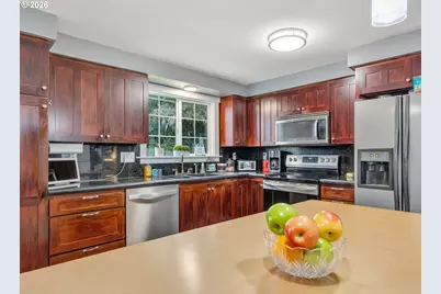 805 S King St, Seaside, OR 97138 - Photo 10