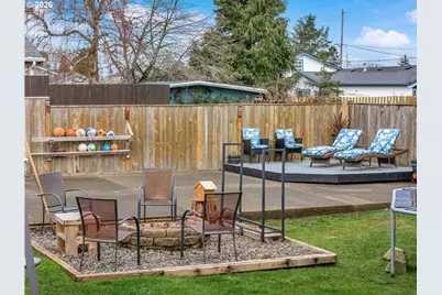 805 S King St, Seaside, OR 97138 - Photo 18