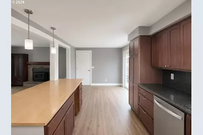 805 S King St, Seaside, OR 97138 - Photo 6