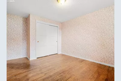 8331 SE Carnation St, Milwaukie, OR 97267 - Photo 18