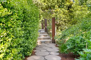 416 NW Hermosa Blvd, Portland, OR 97210 - Photo 44