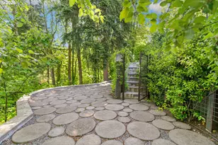416 NW Hermosa Blvd, Portland, OR 97210 - Photo 42