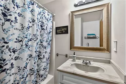 2443 Hickory Ave, Longview, WA 98632 - Photo 24