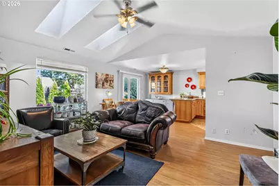 2443 Hickory Ave, Longview, WA 98632 - Photo 8
