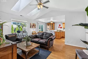 2443 Hickory Ave, Longview, WA 98632 - Photo 8