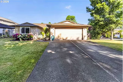 2443 Hickory Ave, Longview, WA 98632 - Photo 2
