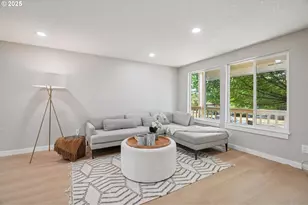 208 NE 106th St, Vancouver, WA 98685 - Photo 6