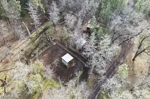 12594 McNeil Creek Rd, Eagle Point, OR 97524 - Photo 26