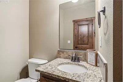 12594 McNeil Creek Rd, Eagle Point, OR 97524 - Photo 12