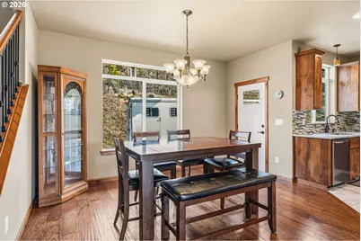 12594 McNeil Creek Rd, Eagle Point, OR 97524 - Photo 10