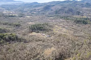 12594 McNeil Creek Rd, Eagle Point, OR 97524 - Photo 28