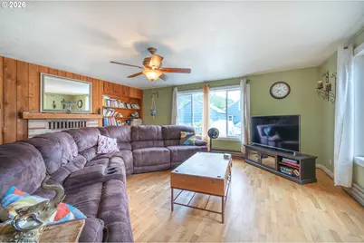 3781 Kincaid St, Eugene, OR 97405 - Photo 6