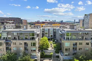 1125 NW 9th Ave, Portland, OR 97209 - Photo 2