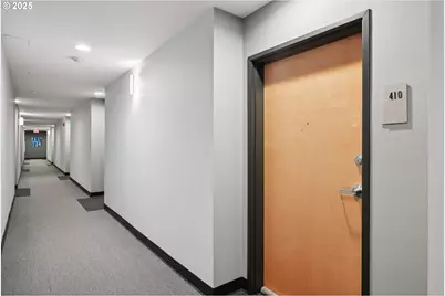 1125 NW 9th Ave #410, Portland, OR 97209 - Photo 6