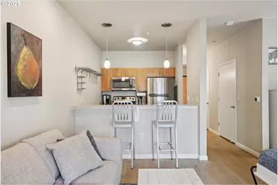 1125 NW 9th Ave #410, Portland, OR 97209 - Photo 16