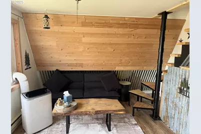 112 E State St, Ukiah, OR 97880 - Photo 8