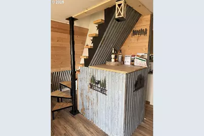 112 E State St, Ukiah, OR 97880 - Photo 14