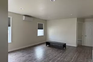 766 Hoffman St, Woodland, WA 98674 - Photo 2