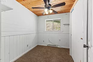 98629 Sitkum Ln, Myrtle Point, OR 97458 - Photo 26
