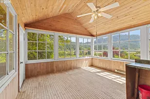 98629 Sitkum Ln, Myrtle Point, OR 97458 - Photo 20