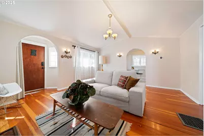 6815 N Smith St, Portland, OR 97203 - Photo 6