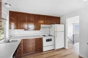 1732 W 23rd Ave, Eugene, OR 97405 - Photo 12