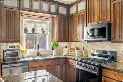 2294 SW 184th Ter, Beaverton, OR 97003 - Photo 8