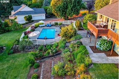 15379 SW Sunset Blvd, Sherwood, OR 97140 - Photo 4