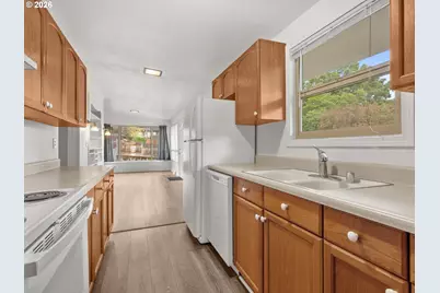 2216 E 18th St, Vancouver, WA 98661 - Photo 22