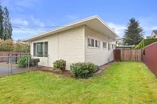 2216 E 18th St, Vancouver, WA 98661 - Photo 6