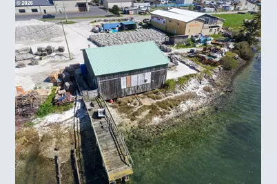 63234 Troller Rd, Coos Bay, OR 97420 - Photo 20