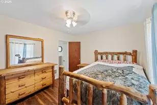 163 N Dean St, Coquille, OR 97423 - Photo 10