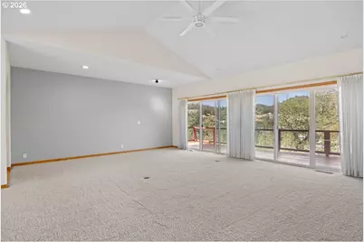 191 NW Rachel Lynn Way, Roseburg, OR 97471 - Photo 26